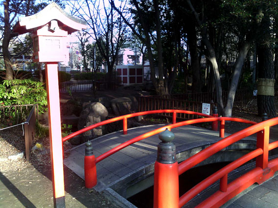 inarishrine04