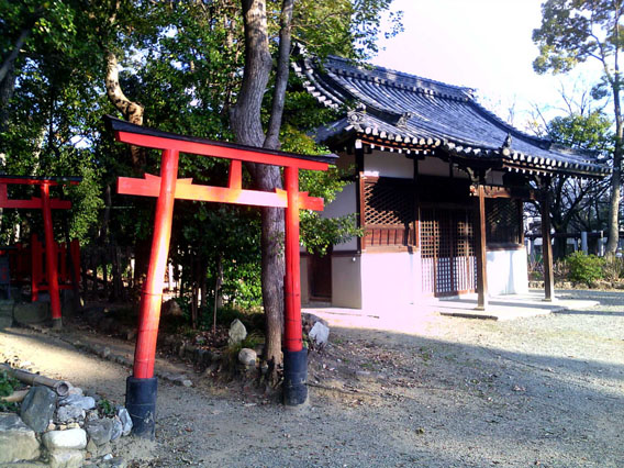 inarishrine09
